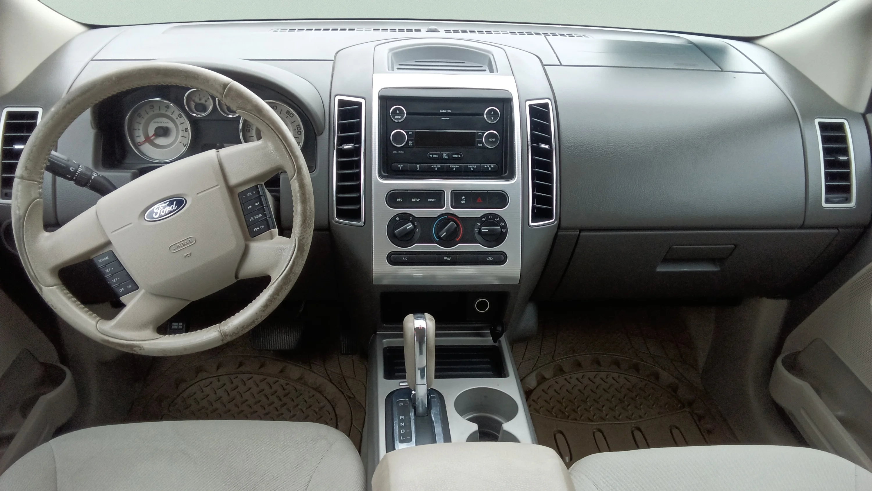 Used 2008 Red Ford SEL image 9