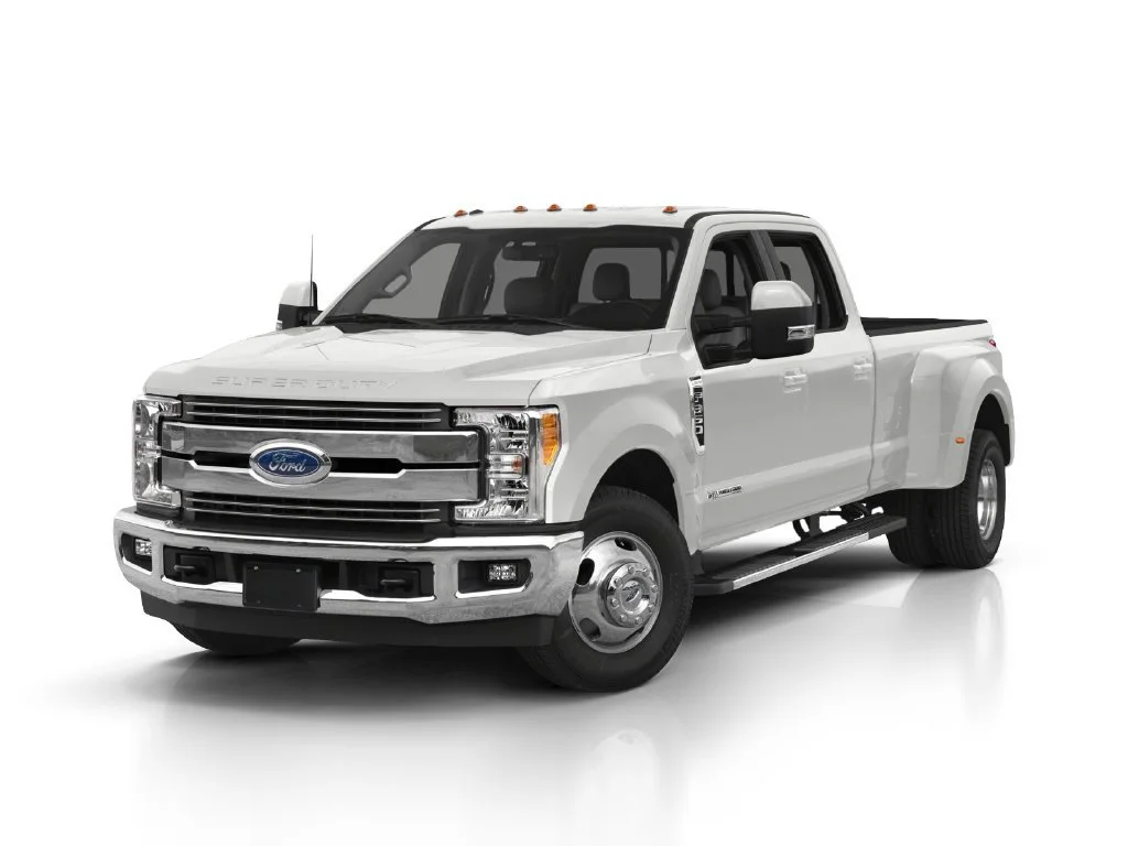 Used 2017 Oxford White Ford Lariat image 2
