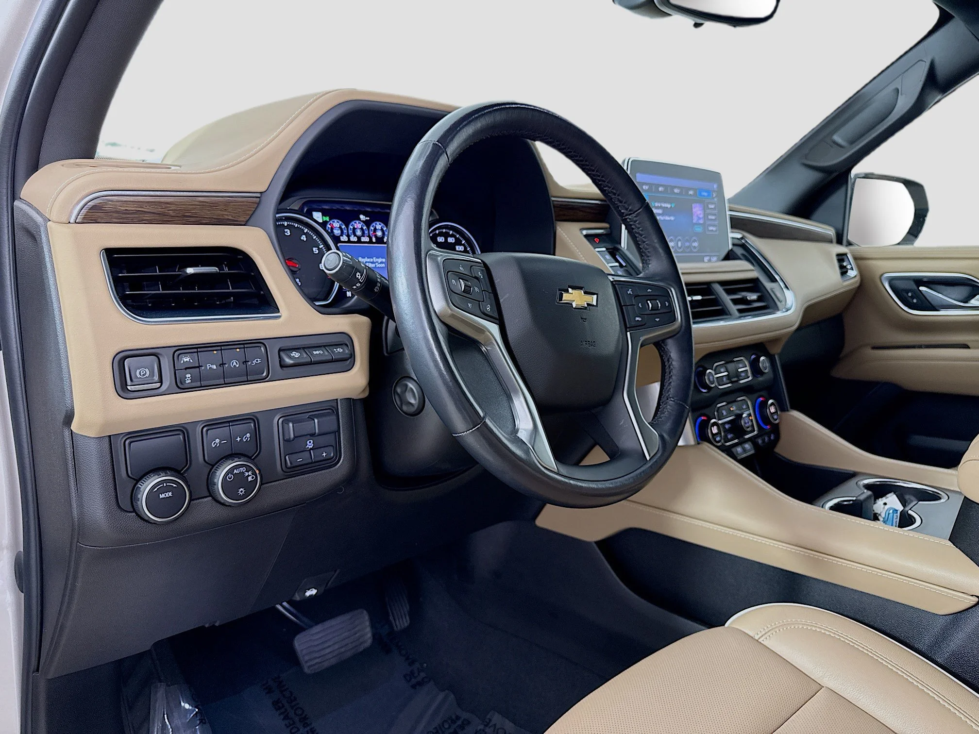 Used 2021 Empire Beige Metallic Chevrolet Premier image 11