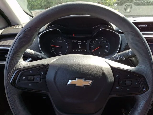 Used 2023 White Chevrolet LT image 25