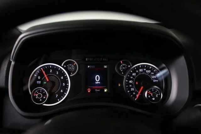 2026 RAM 2500 Tradesman - Photo 6