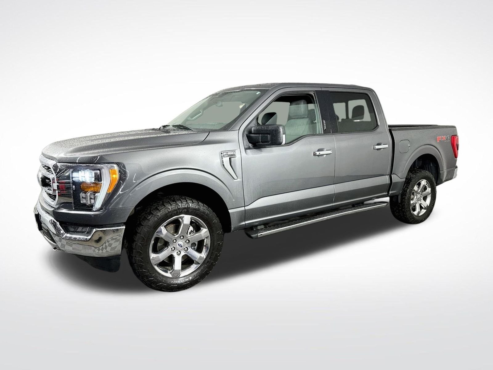 Used 2021 Gray Metallic Ford XLT image 3