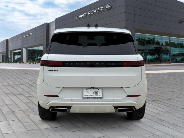 Certified Used 2026 White Land Rover Dynamic SE image 4