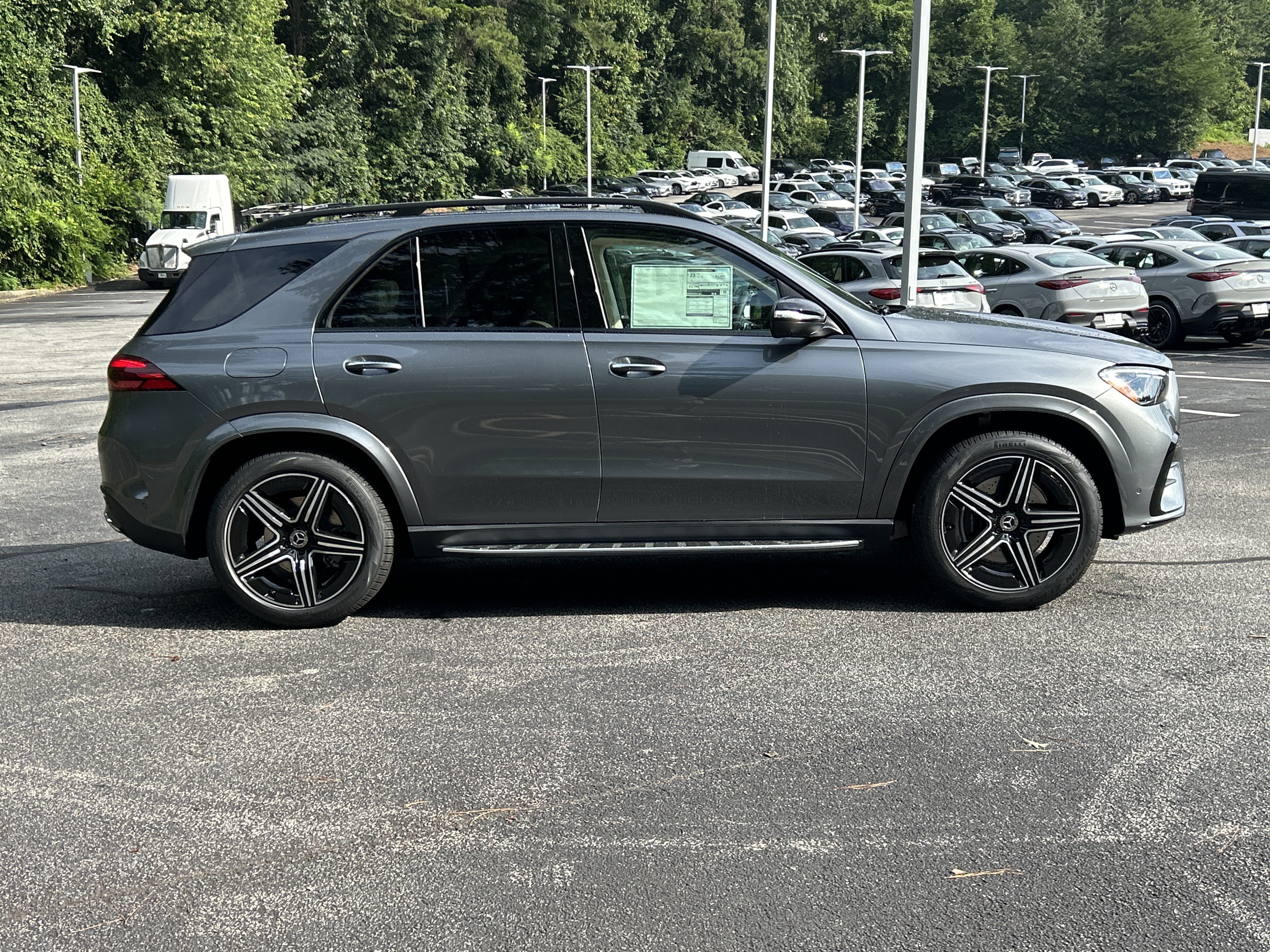 New 2026 Selenite Grey Metallic Mercedes-Benz GLE 350 SUV image 5