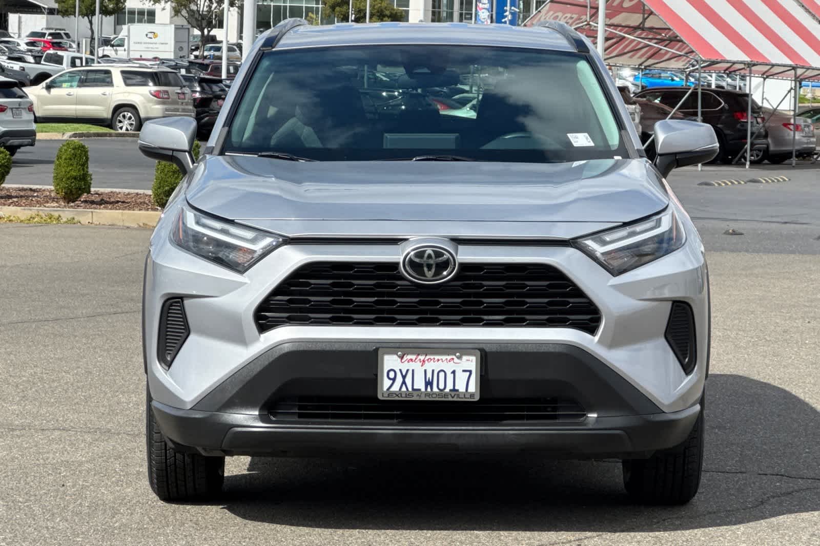 Used 2022 Silver Sky Metallic Toyota XLE image 10