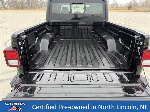 Used 2025 Black Clearcoat Jeep Sport image 11