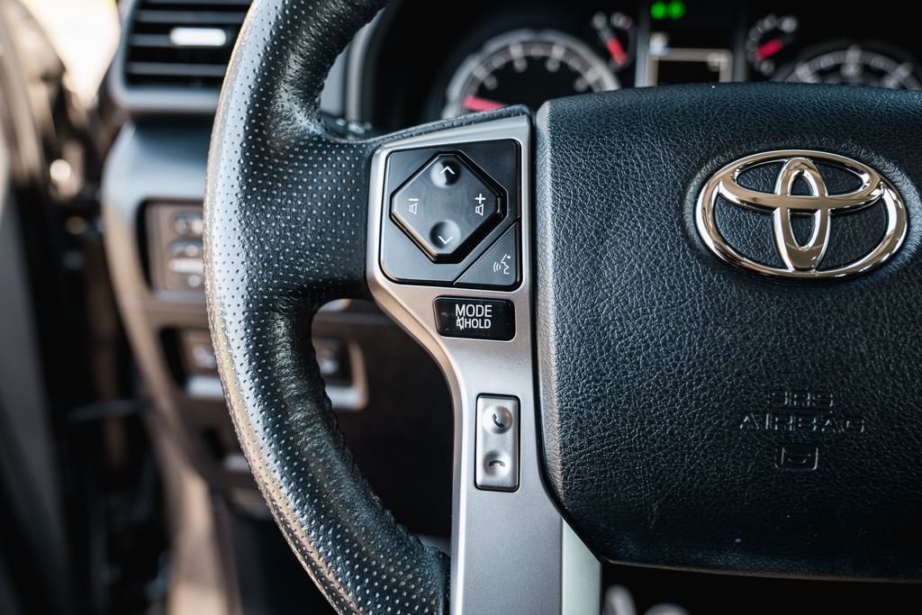 2023 Toyota 4Runner Limited - Photo 16
