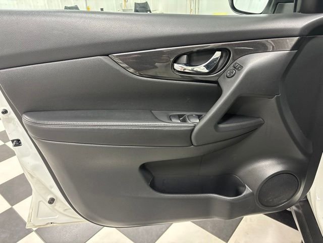 2018 Nissan Rogue SV - Photo 10