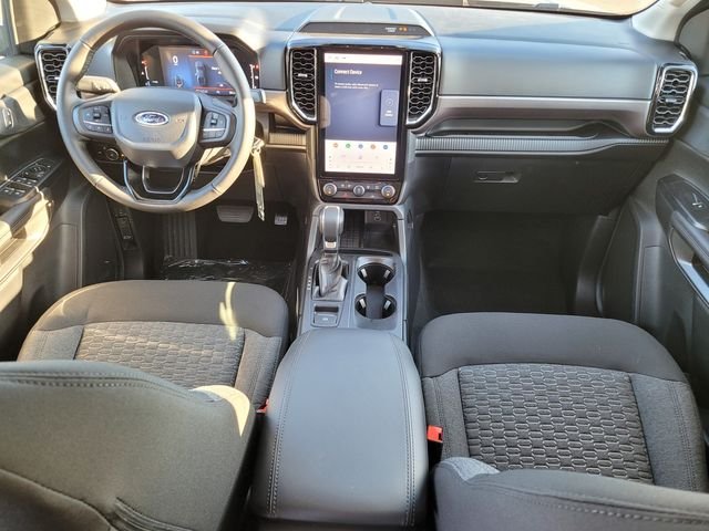 New 2025 Carbonized Gray Metallic Ford XLT image 37