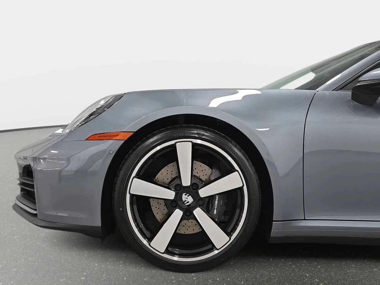 New 2026 Vanadium Grey Metallic Porsche Carrera Cabriolet image 10