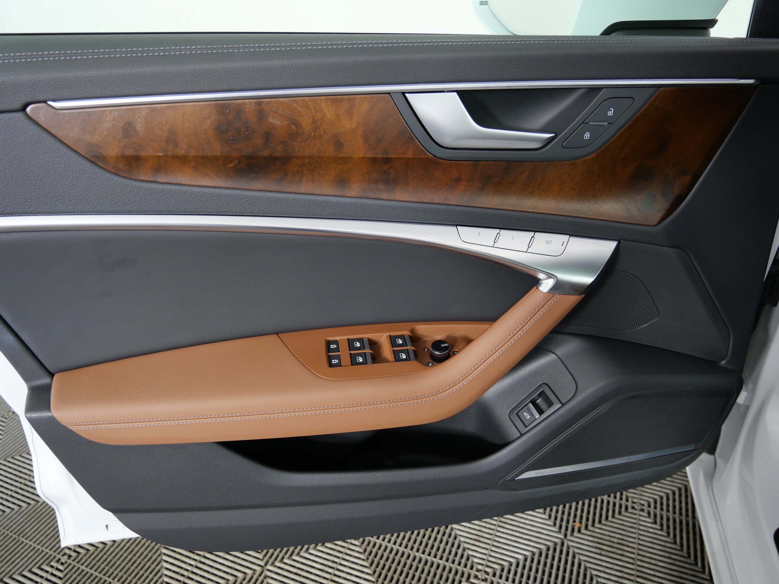Used 2023  Audi Premium Plus image 22