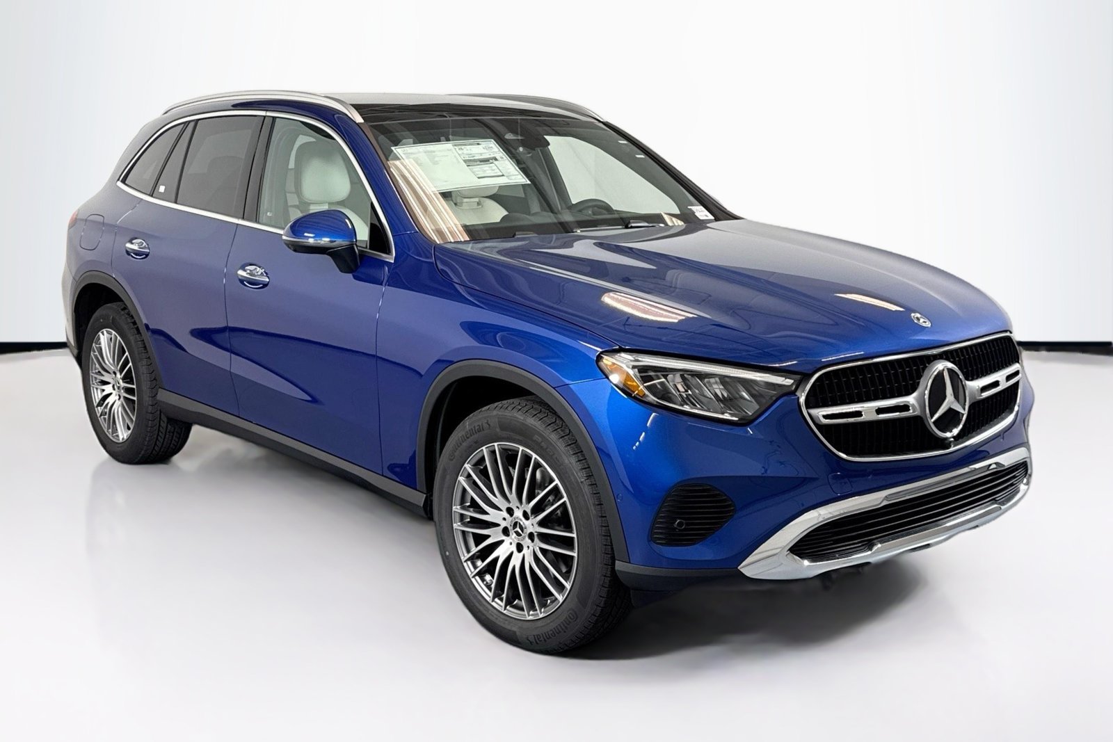 New 2026 Starling Blue Metallic Mercedes-Benz GLC 300 image 3
