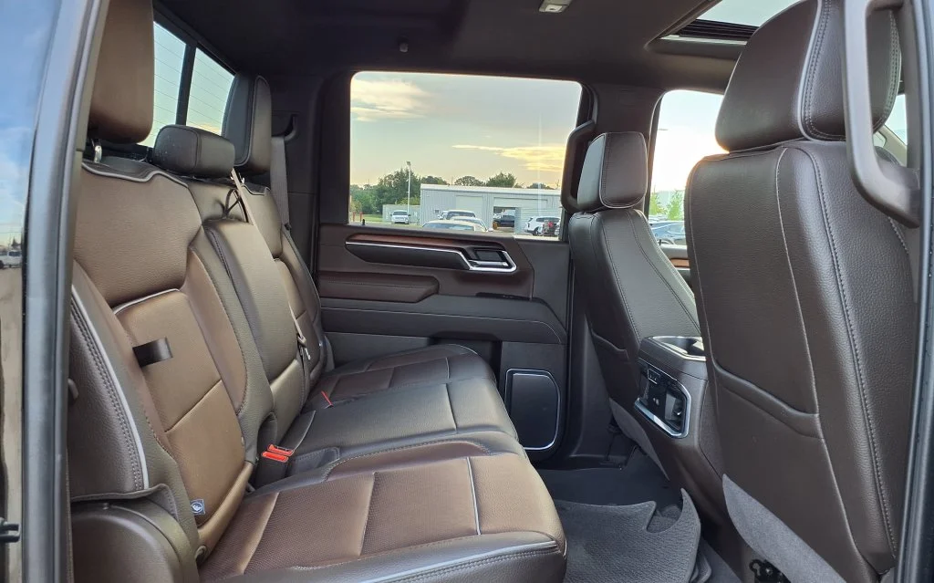 Used 2025 Black GMC Denali image 15