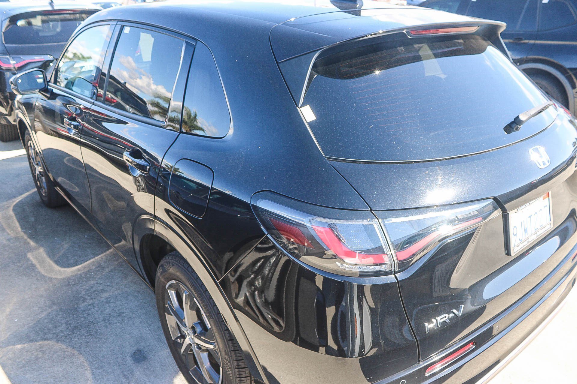 Used 2024 Black Honda EX-L image 11