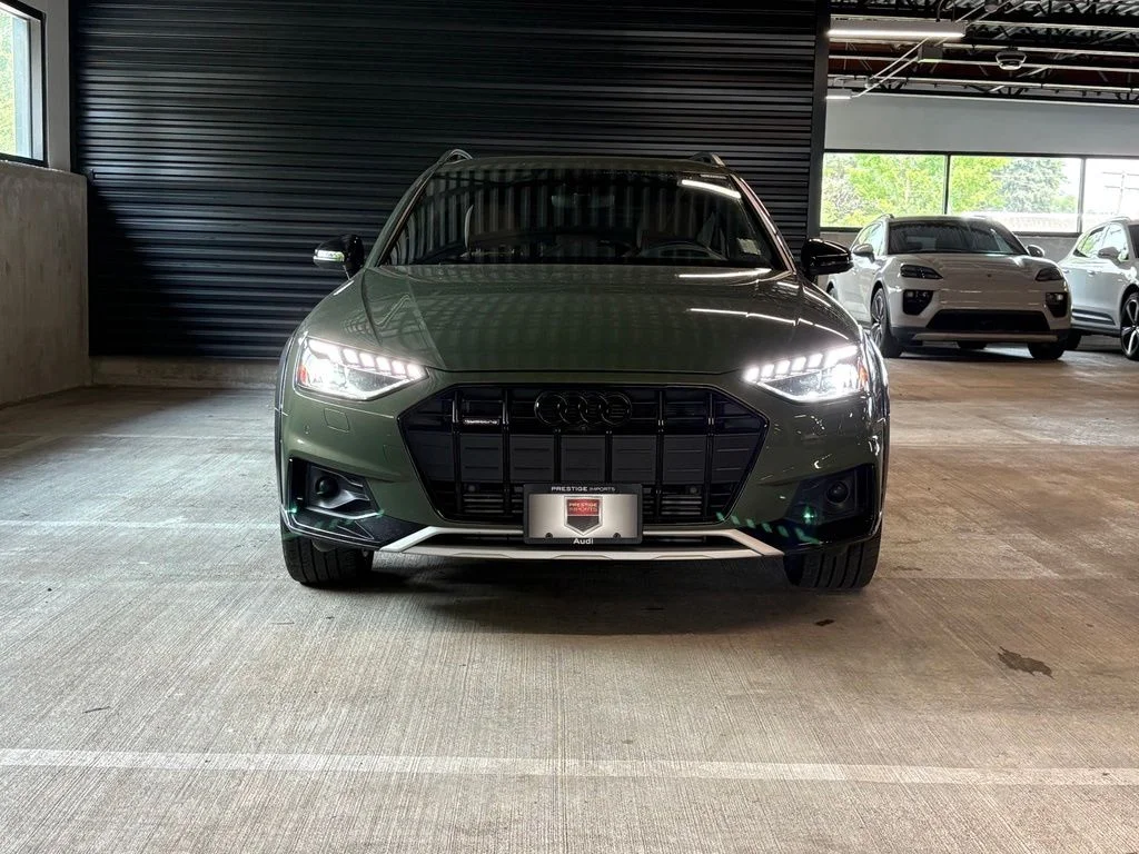 Used 2023 Green Metallic Audi 45 Prestige image 6