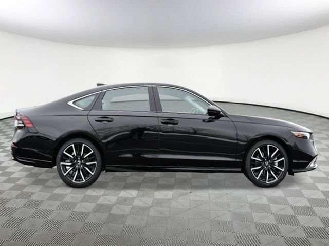 New 2026 Crystal Black Pearl Honda Touring image 6