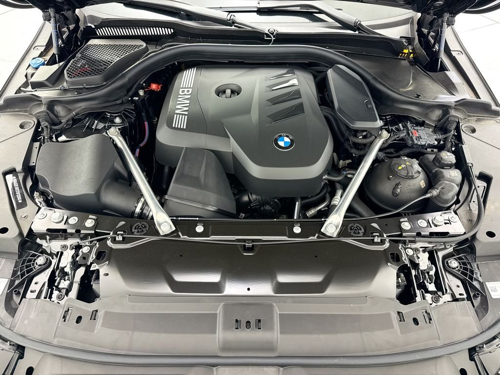 New 2026 Black Sapphire Metallic BMW 530i xDrive image 28