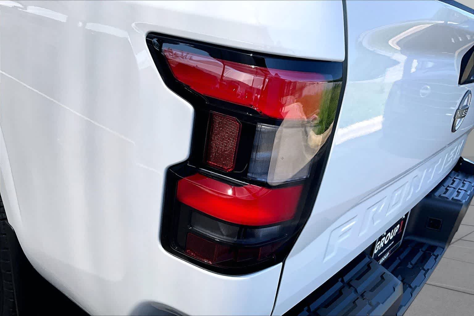 New 2026 Glacier White Nissan S image 12
