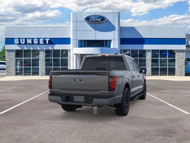 New 2026 Carbonized Gray Metallic Ford XLT image 8