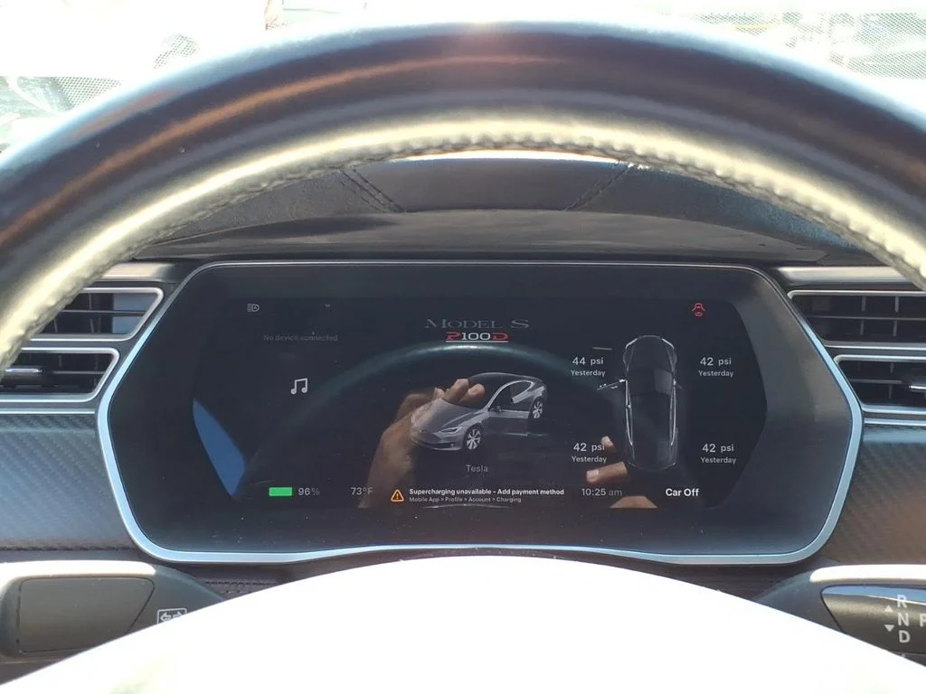 Used 2016 Silver Tesla P100D image 16