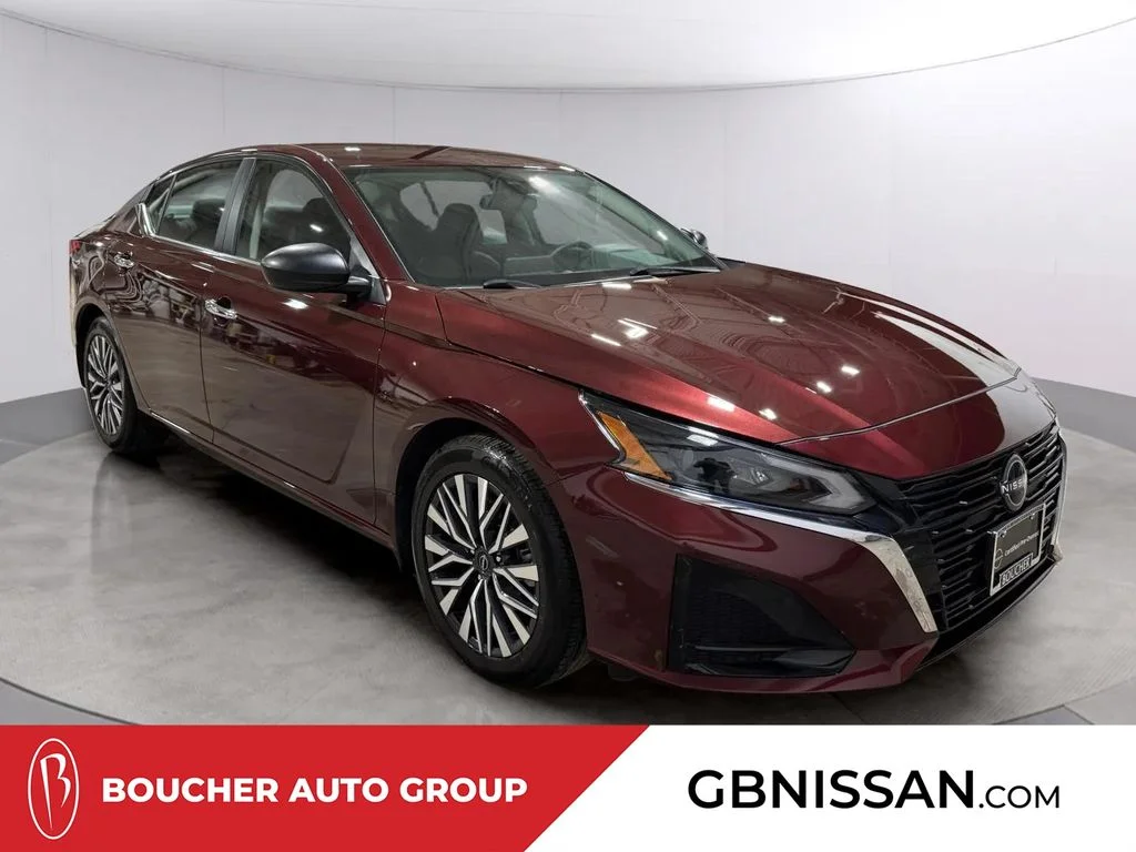 2024 Nissan Altima SV