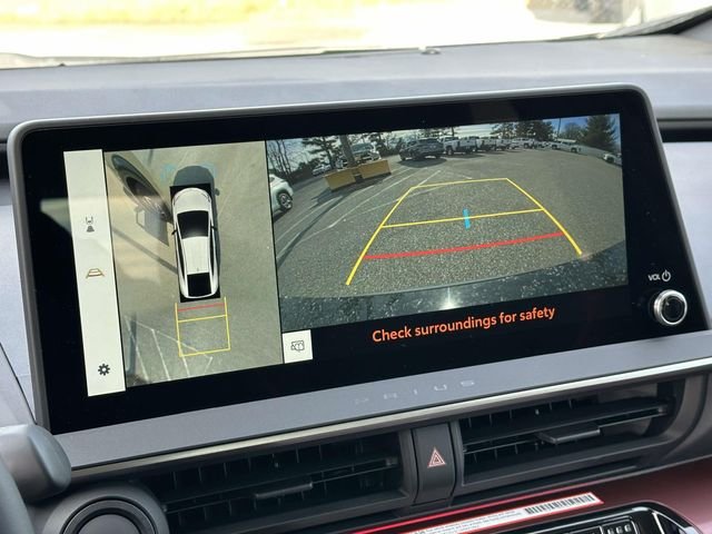 2026 Toyota Prius Plug-in Hybrid XSE Premium - Photo 19