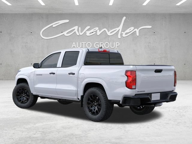 New 2026 Summit White Chevrolet WT image 3
