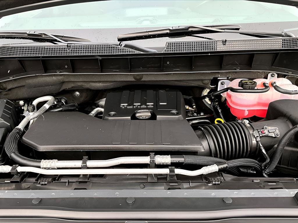 New 2026 Chevrolet Silverado 1500 Custom 4D Crew Cab