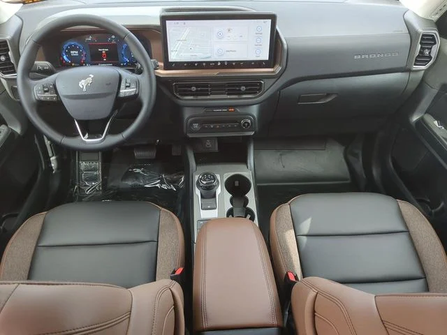 New 2026 Orange Fury Metallic Tri-Coat Ford Outer Banks® image 15