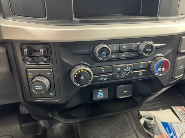 2024 Ford F-450 Super Duty Chassis Cab XL - Photo 16