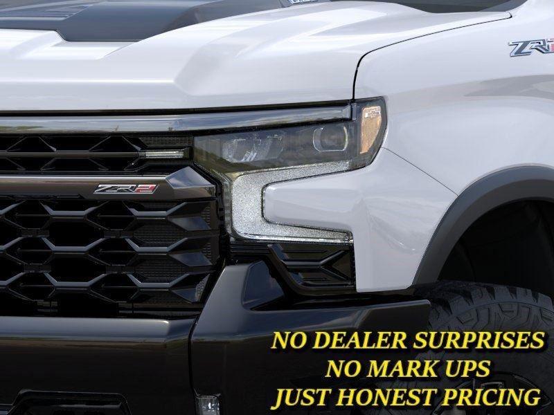 New 2026 Summit White Chevrolet ZR2 image 10