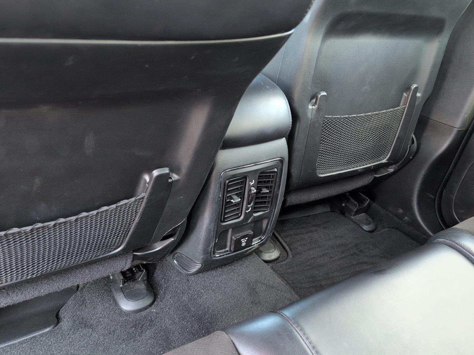 Used 2022 Bright White Clearcoat Jeep Laredo X image 32