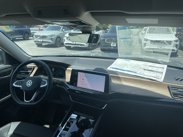 New 2026 Pure Gray Volkswagen 2.0T SE W/TECHNOLOGY image 5