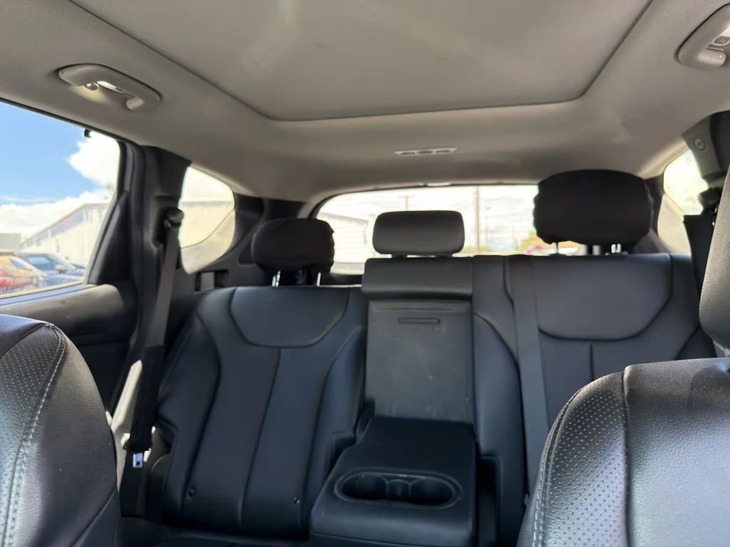 Used 2023 Hampton Gray Hyundai SEL Premium image 11