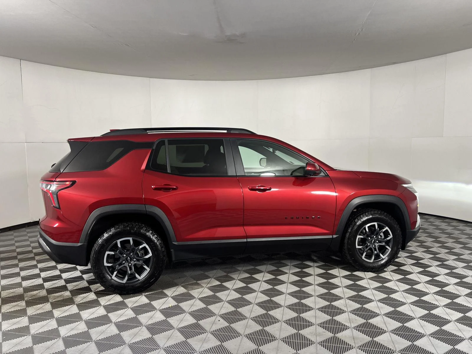 Used 2025 Radiant Red Tintcoat Chevrolet AWD ACTIV image 9