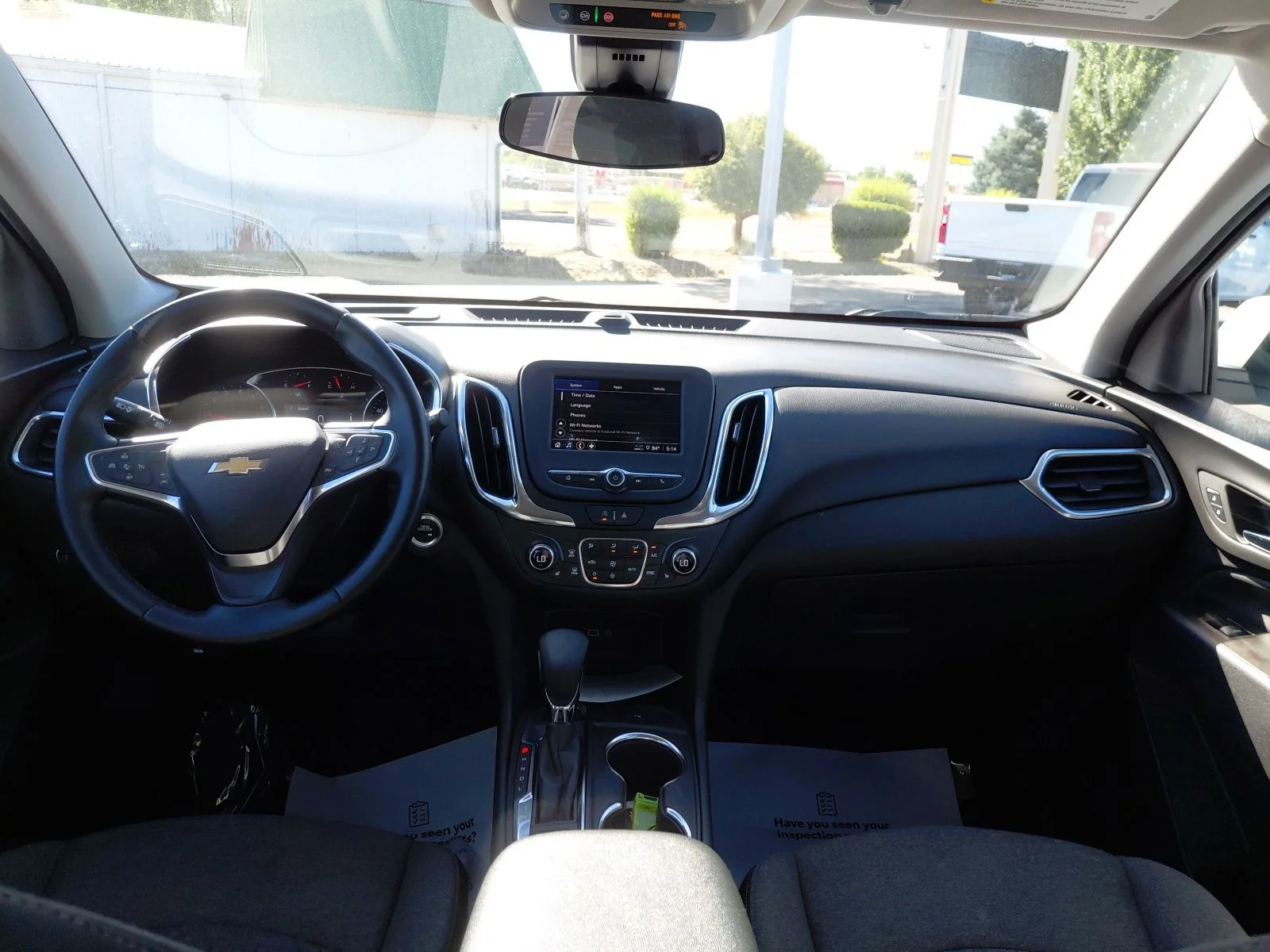 Used 2024 White Chevrolet LT image 32