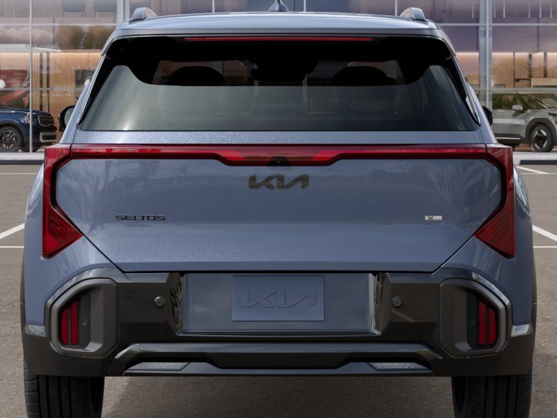 New 2027 Pale Gray Kia X-Line S image 13