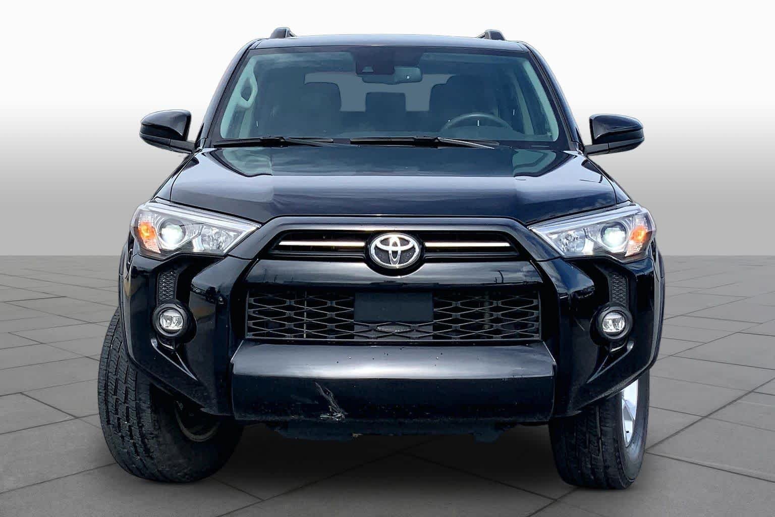 Used 2022 Midnight Black Metallic Toyota SR5 image 4