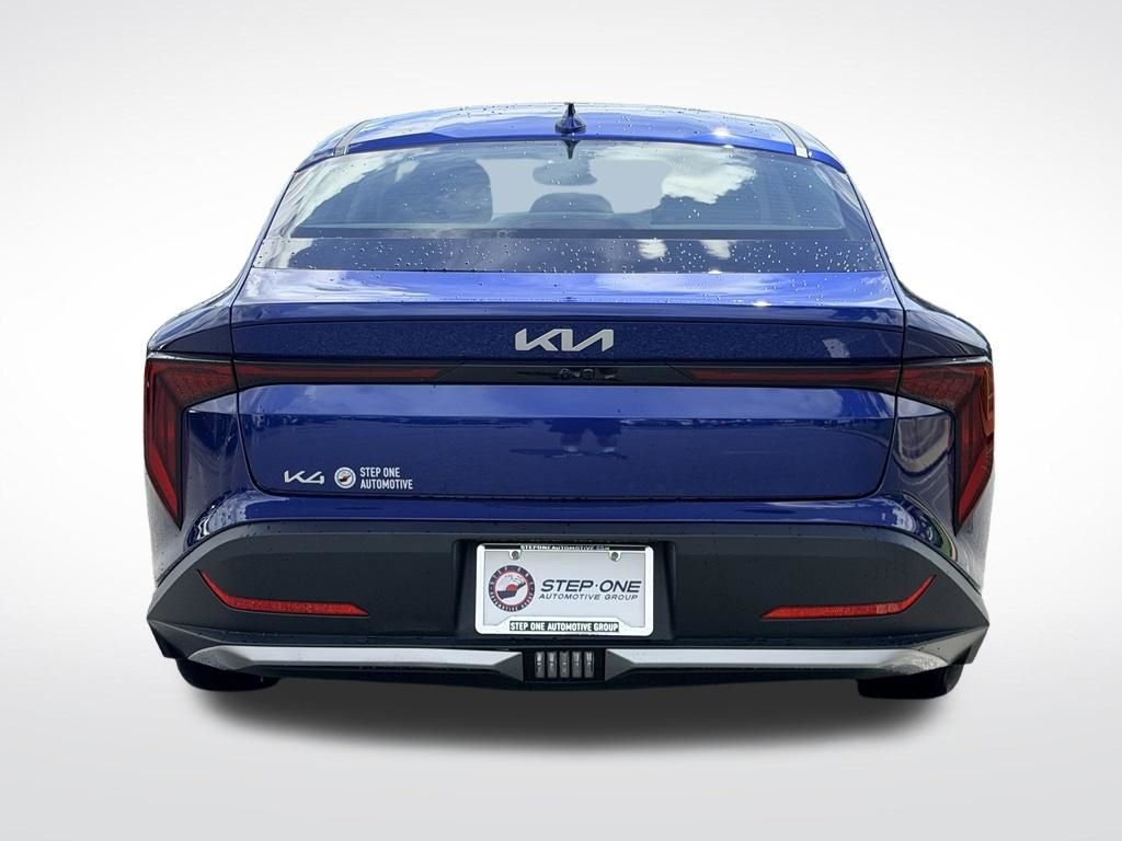 Used 2025 Blue Kia LXS image 5