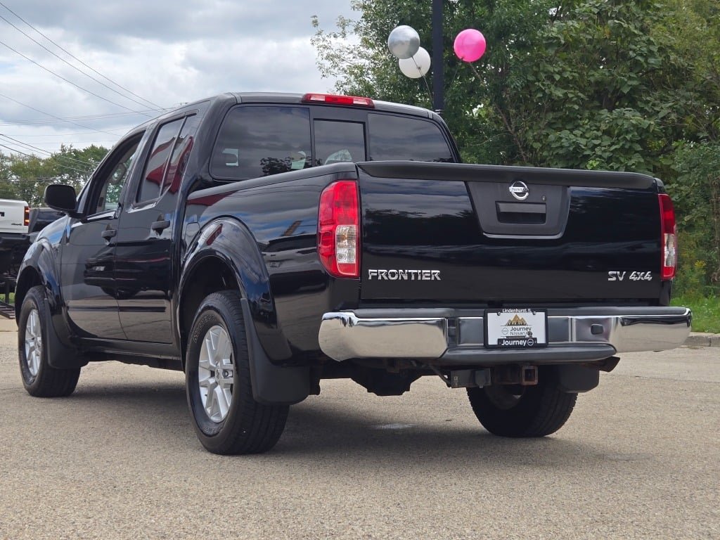 Used 2015 Black Nissan SV image 16