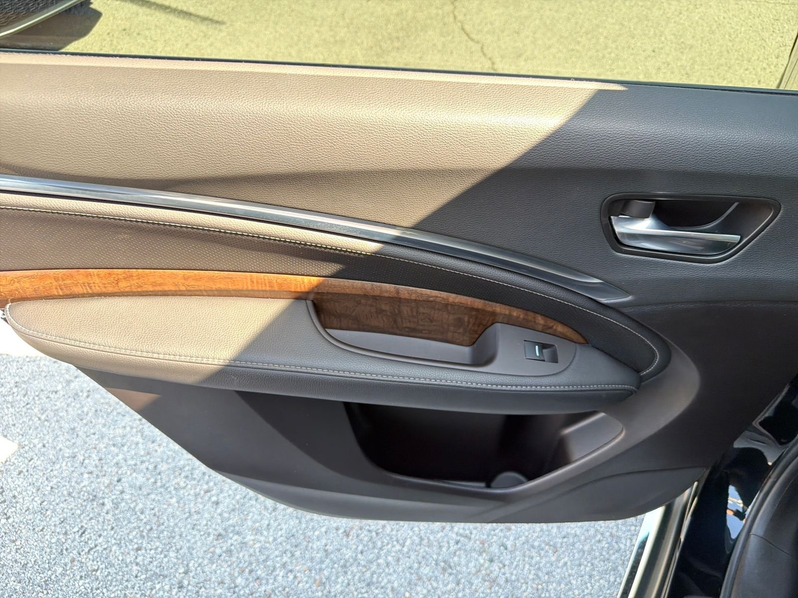 Used 2020 Black Acura Technology image 37
