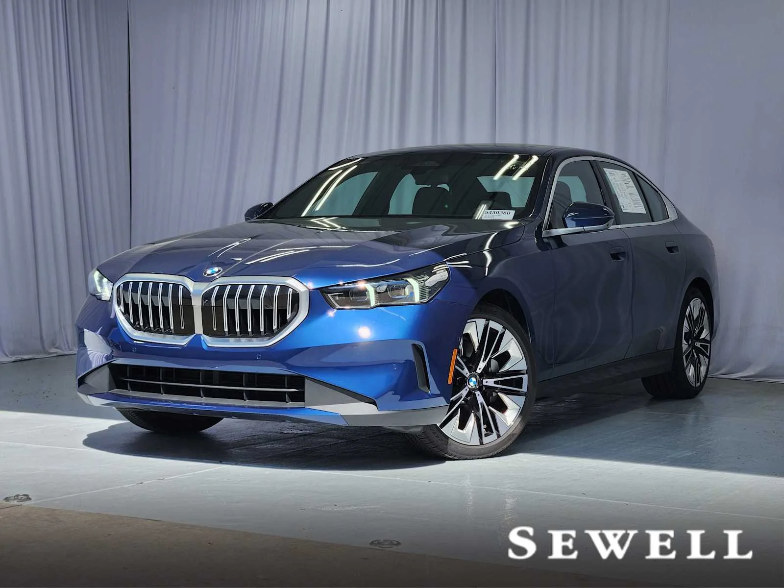 2025 BMW 5 Series 530i Sedan's photo
