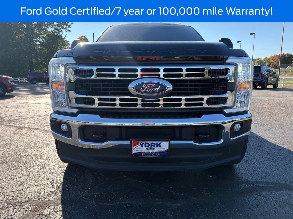 Used 2023 Black Ford XLT image 11