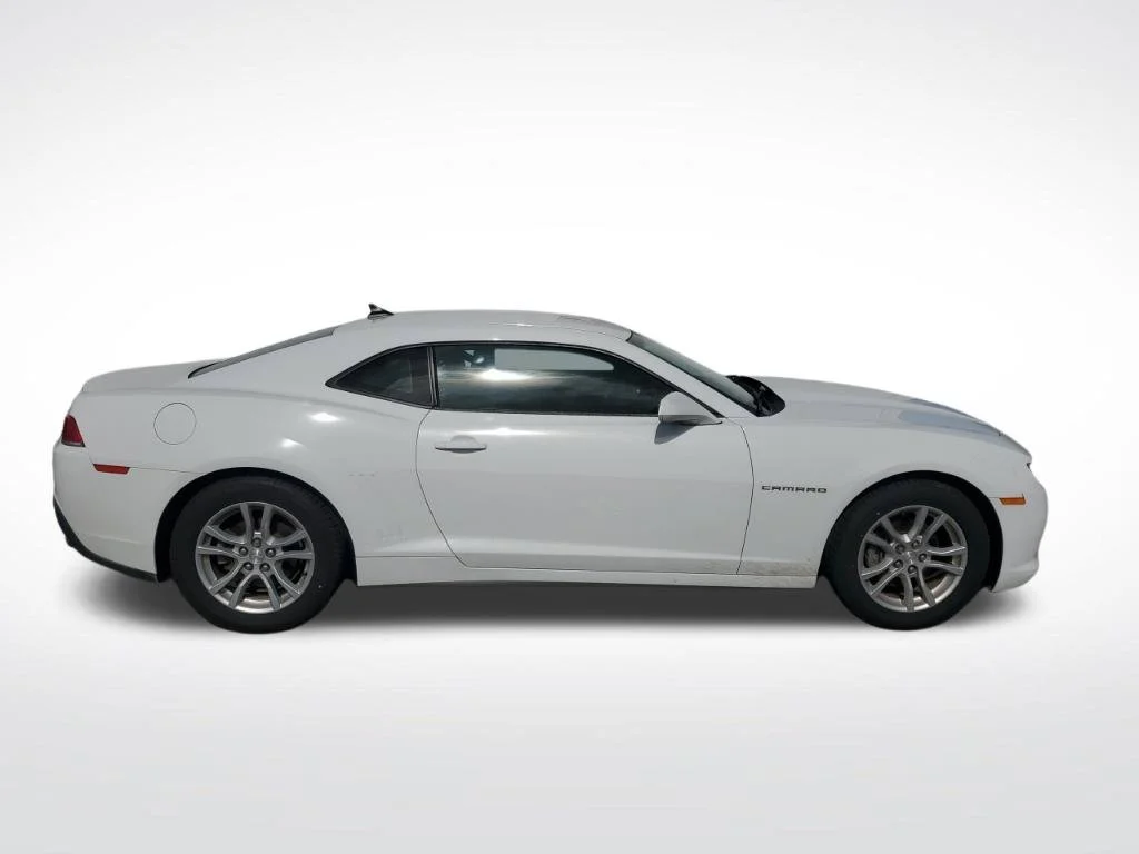 Used 2015 White Chevrolet 2LS image 5