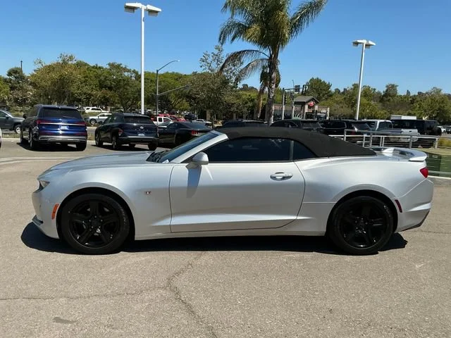 Used 2019 Silver Ice Metallic Chevrolet 1LT image 2
