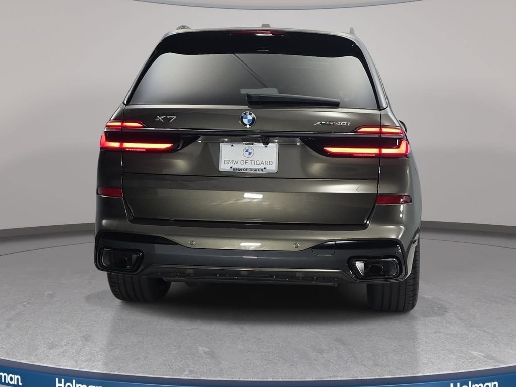 New 2027 Manhattan Green Metallic BMW xDrive40i image 6