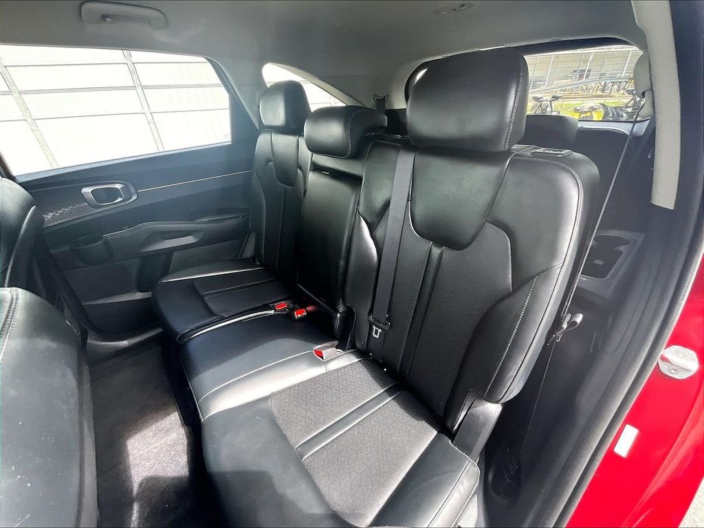 Used 2021 Passion Red Tintcoat Kia S image 15