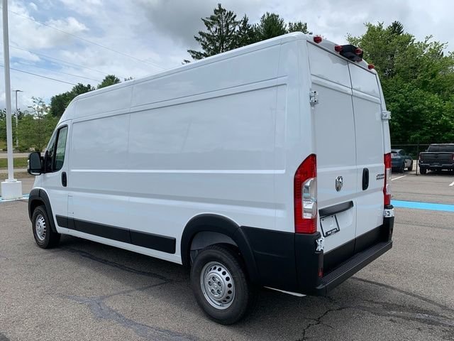 New 2026 Bright White Clearcoat RAM High Roof image 3