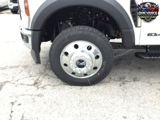 New 2026 Oxford White Ford F-450® XL image 26