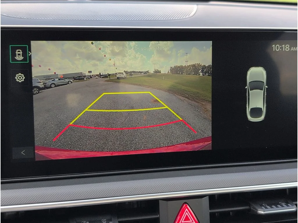 2025 Kia K5 LXS - Photo 14
